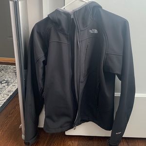 NorthFace Womens soft shell jacket